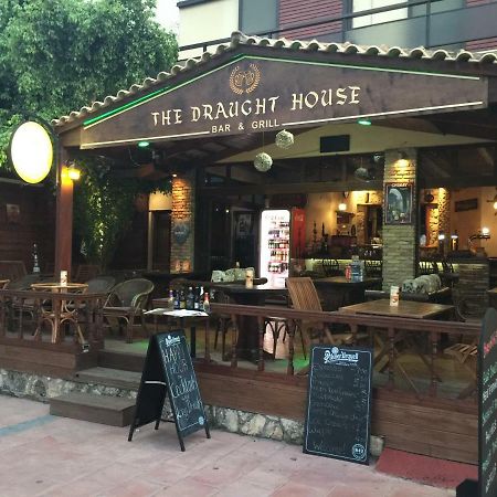 The Draught House Pub-Inn Malia  Exterior photo