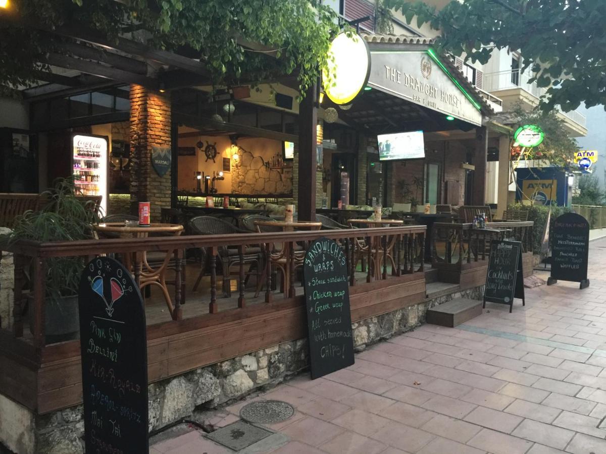 The Draught House Pub-Inn Malia  Exterior photo